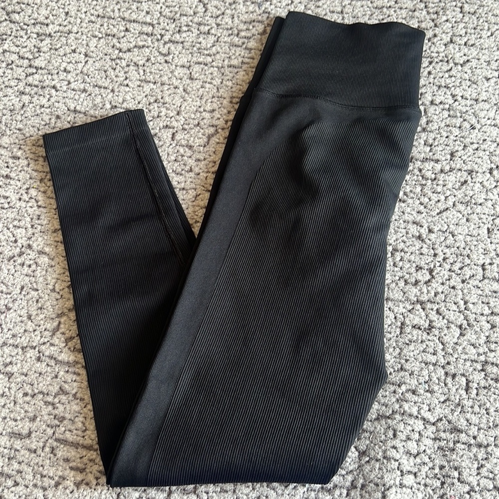 ATHLETA Black Leggings - Picture 10 of 11